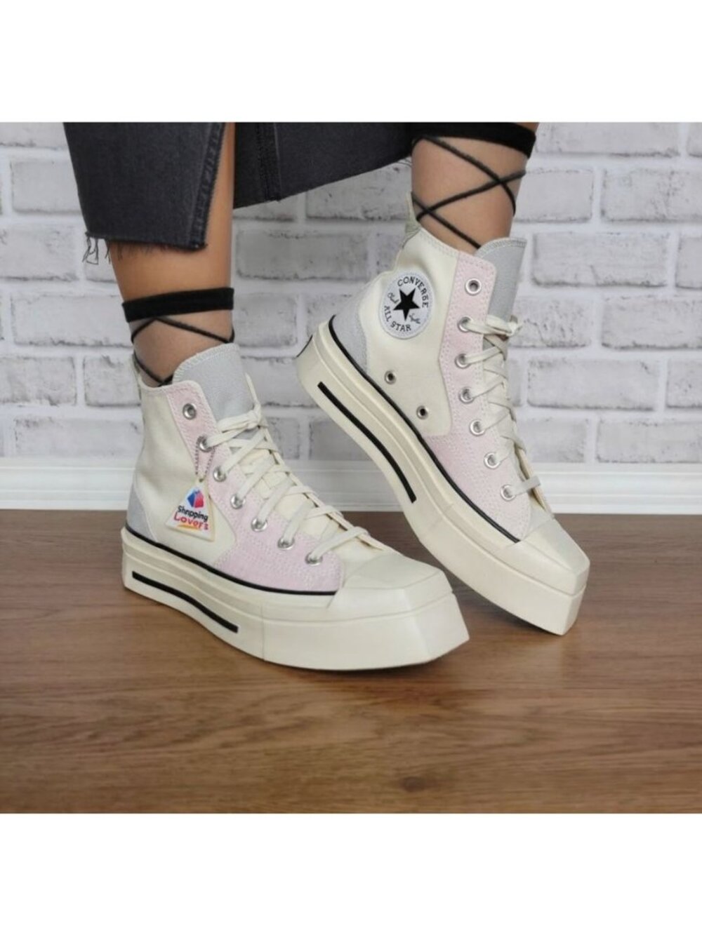 Rare Converse Chuck 70 De Luxe Squared Sz 8.5 Women Shoes Canvas Sneaker A07599C